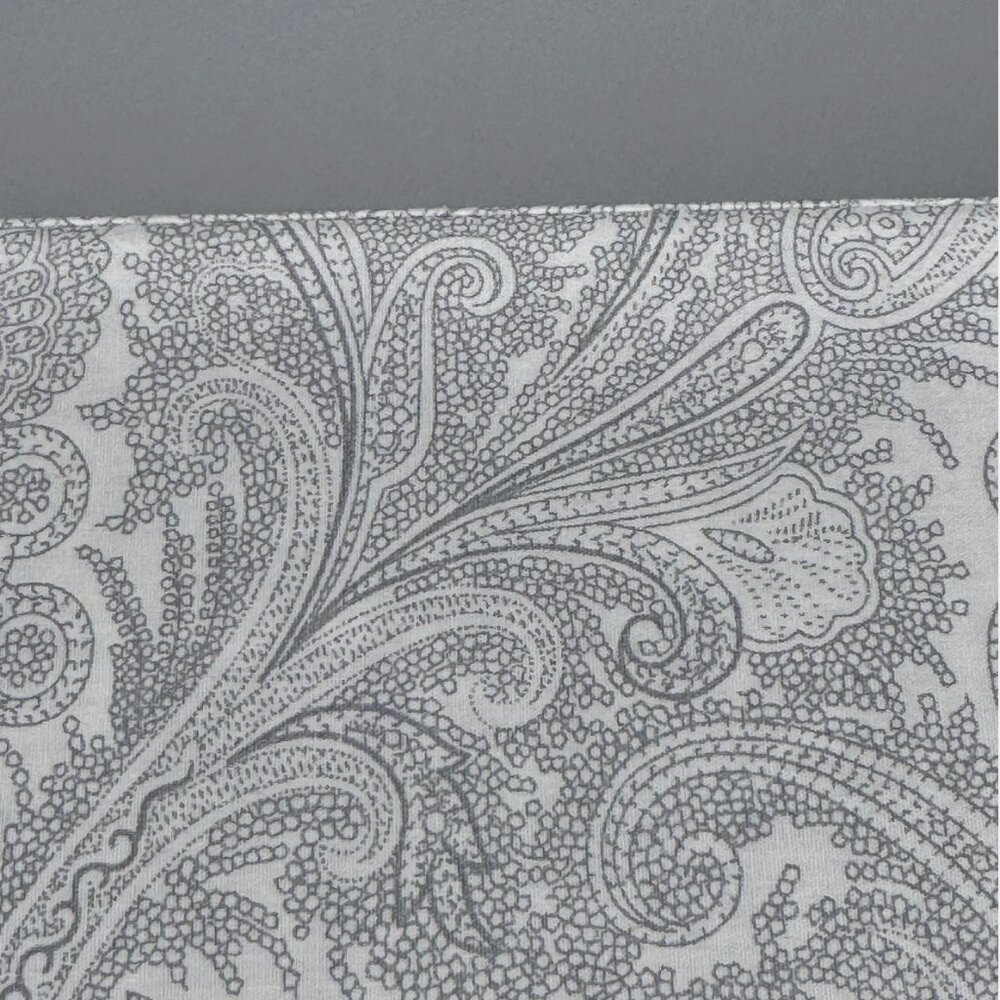 Lauren Ralph Lauren Light Silver Paisley Sheet Set - Picture 4 of 11